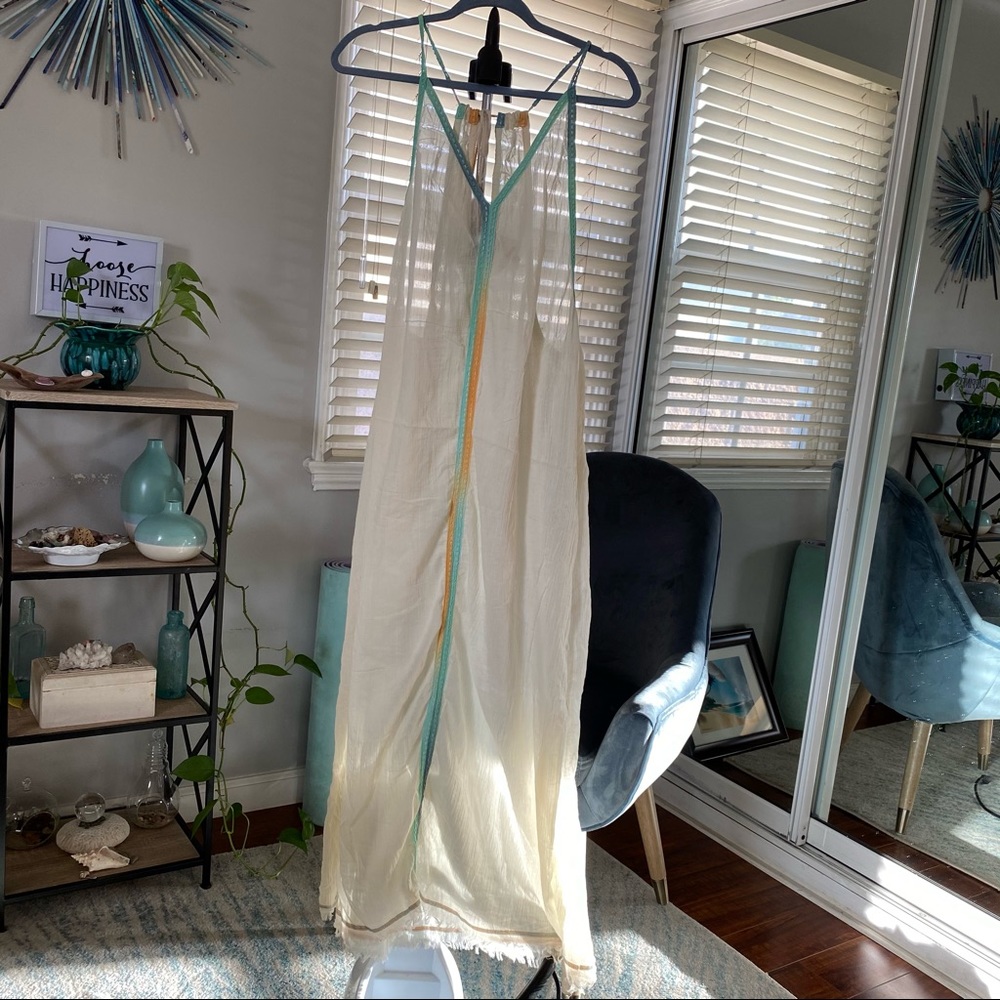 Z&L Europe beach coverup